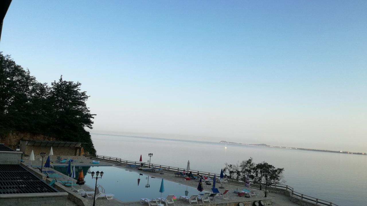 Aneta'S Beach House Vlorë Екстериор снимка