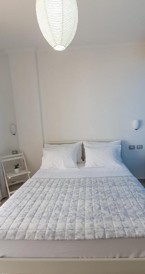 Aneta'S Beach House Vlorë Екстериор снимка